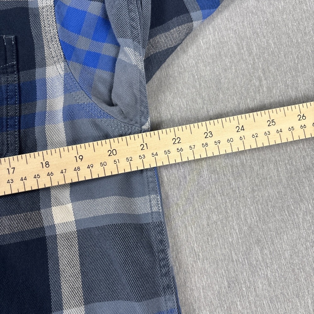 The North Face Men's‎ Flannel Shirt Medium Blue Plaid Long Sleeve Button Up - Picture 11 of 15